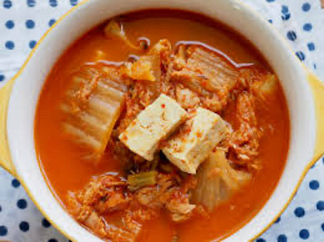 김치찌개 2000